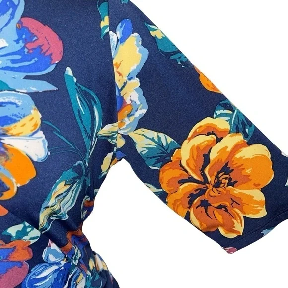 Kate & Mallory Women's Top Size M Blue Floral Wrap Tie Around Waist Short Sleeve - Picture 4 of 12